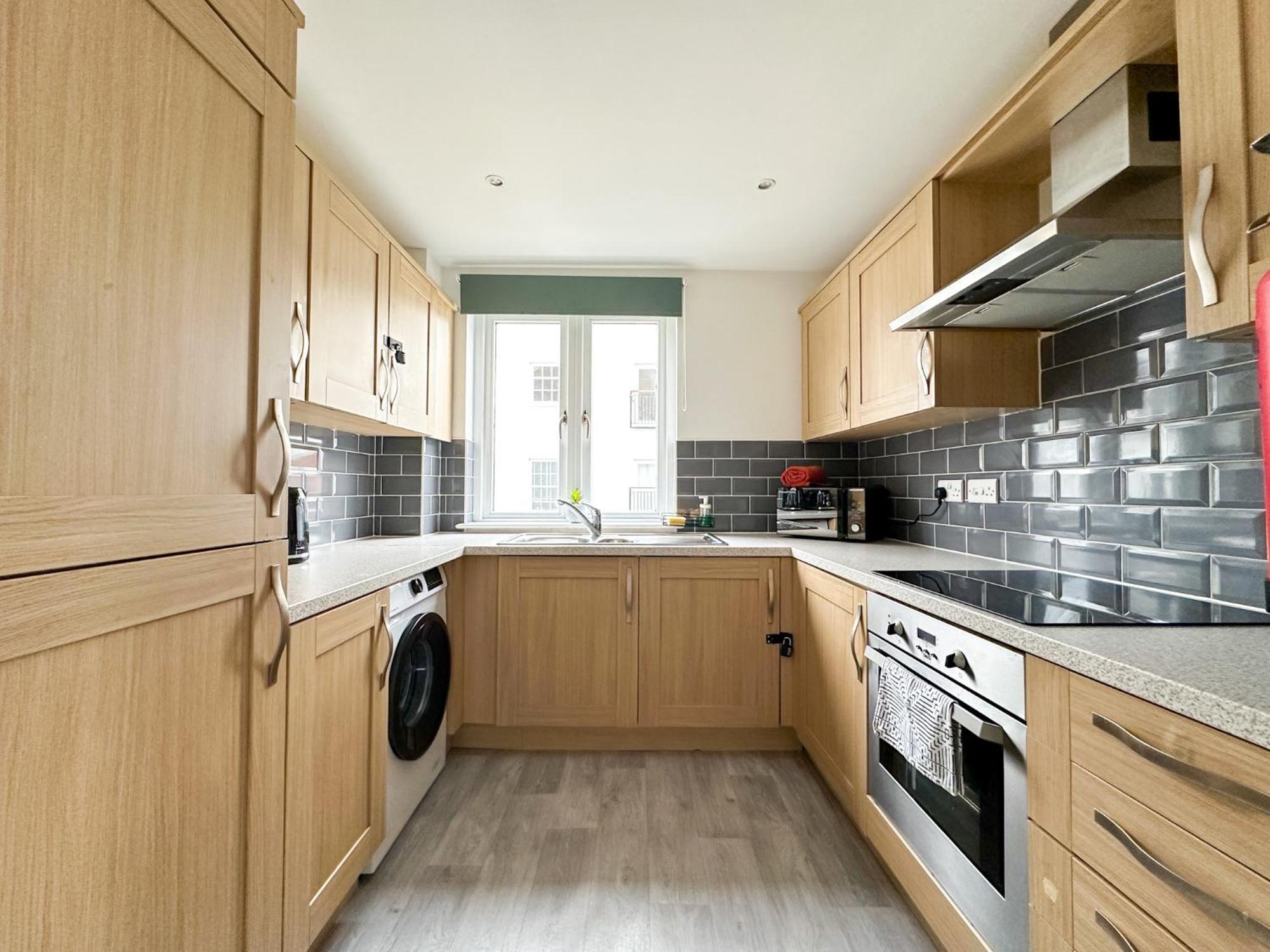 Luxury 2 Bedroom City Centre Apartment - Secure Parking - Amazing Location! Canterbury Exterior photo